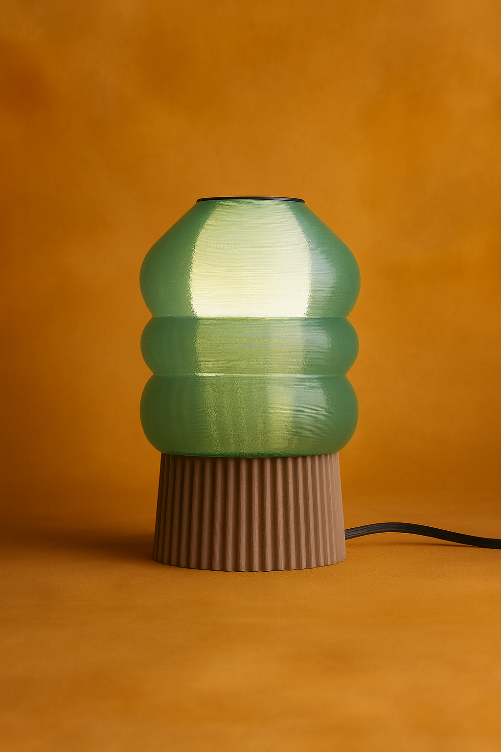 Lampe Koki kiwi translucide